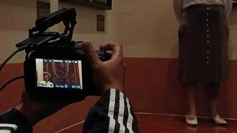 Los actores participantes a través de sus personajes adentrarán al público en cada historia.